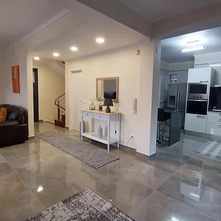 Villa Strelitzia